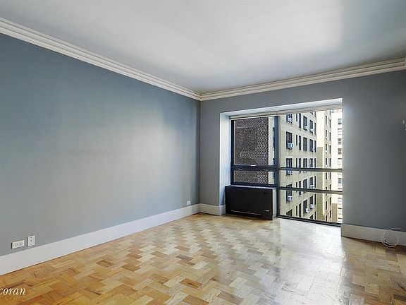 3rd image of 415-423 E 54th St #11E