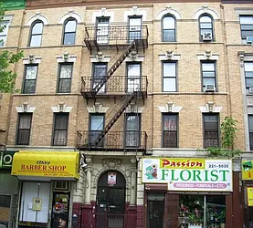 Rented by Urban Ambiance