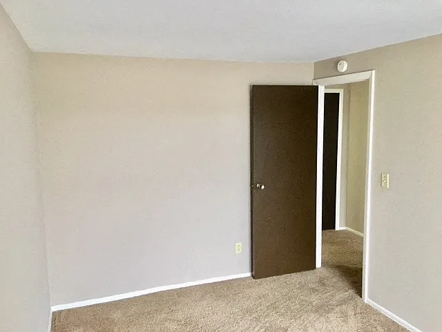 5626 Troy Villa Blvd — Photo 14