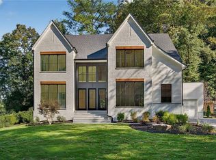 193 Jere Dr, Alpharetta, GA 30009