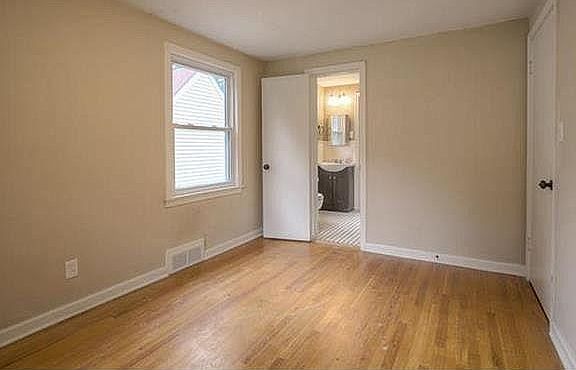 5th image of 7428 Campbell St