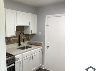 4520 Fairfax Rd #A, Baltimore, MD 21216