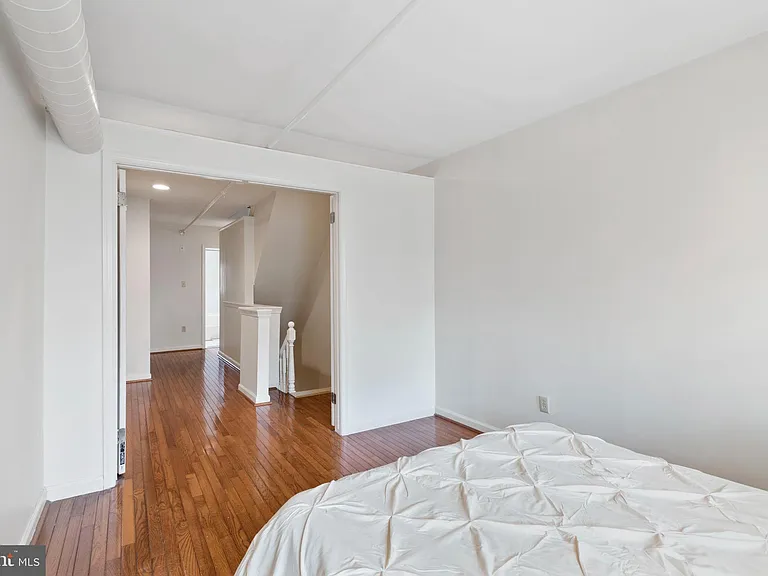 104 N 2nd St #200 — Photo 18