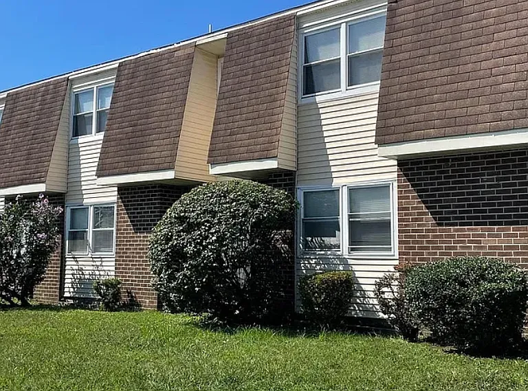10 Florence Tollgate Pl #6 — Photo 1