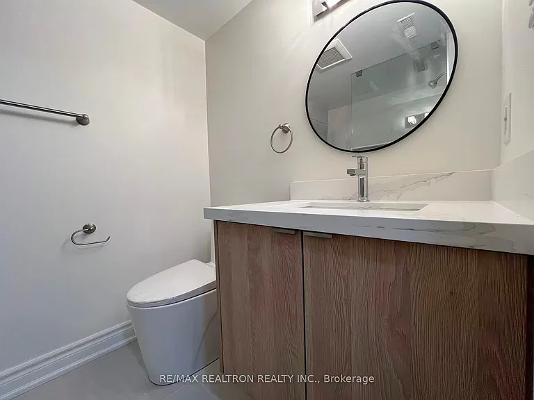 329 Cherokee Blvd #BASEMENT — Photo 10