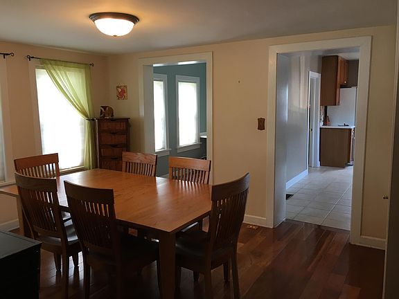 5th image of 104 N West St