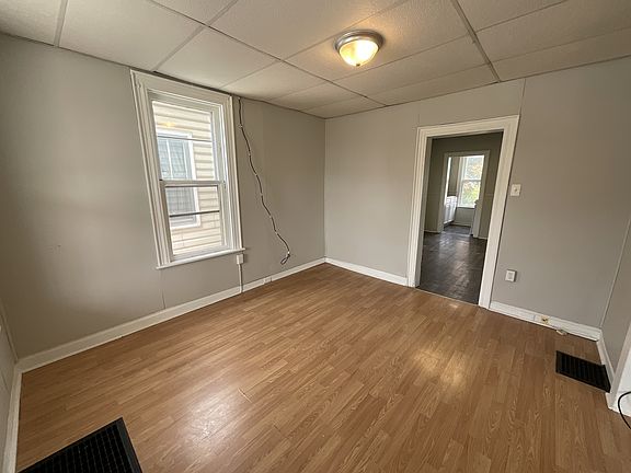 2nd image of 207 N Forney Ave
