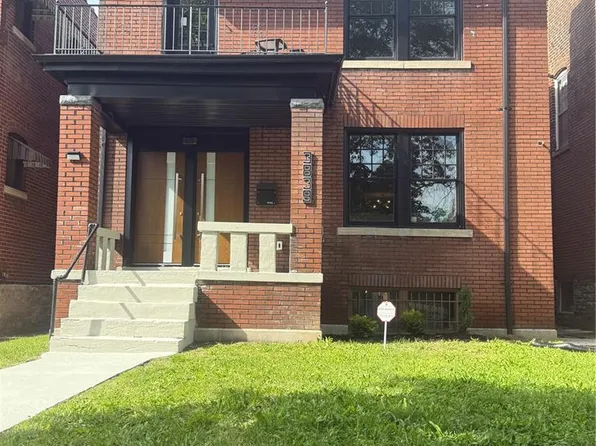 3839 Shaw Blvd, Saint Louis, MO 63110