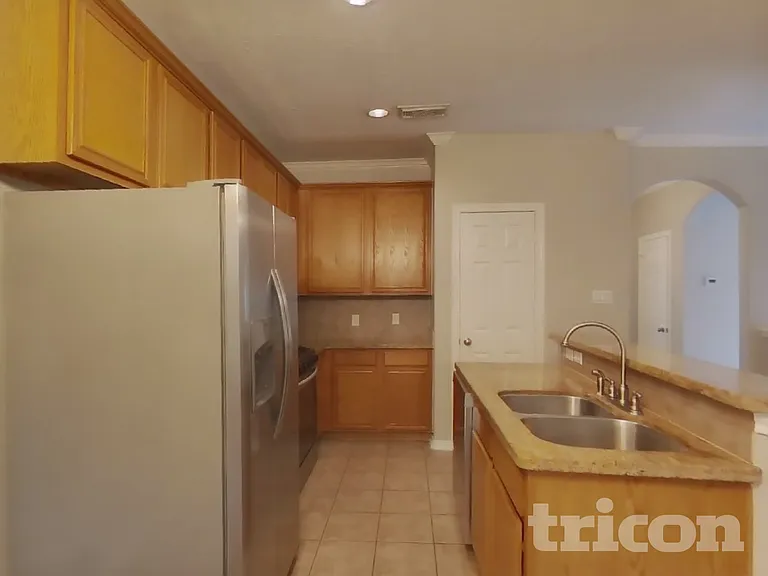3135 Lavender Candle Dr — Photo 4