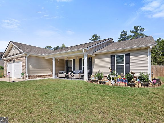 4th image of 426 Riley Cir NW
