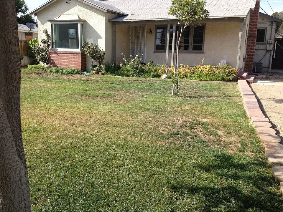 2nd image of 3323 Strong St