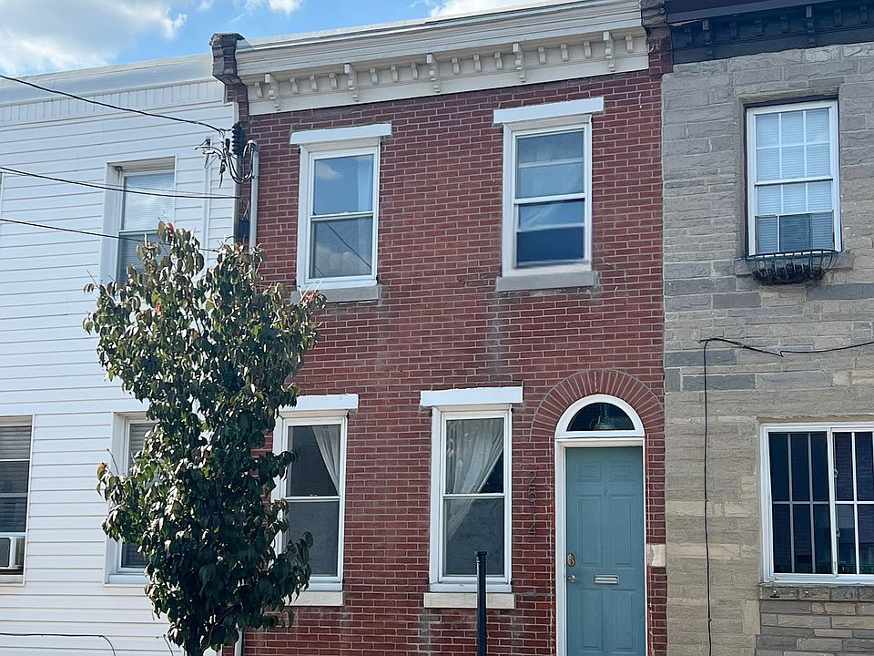 Home's exterior