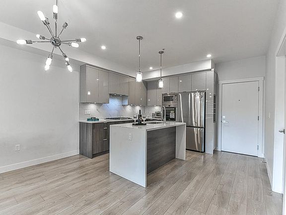 5th image of 14438 72nd Ave #B301