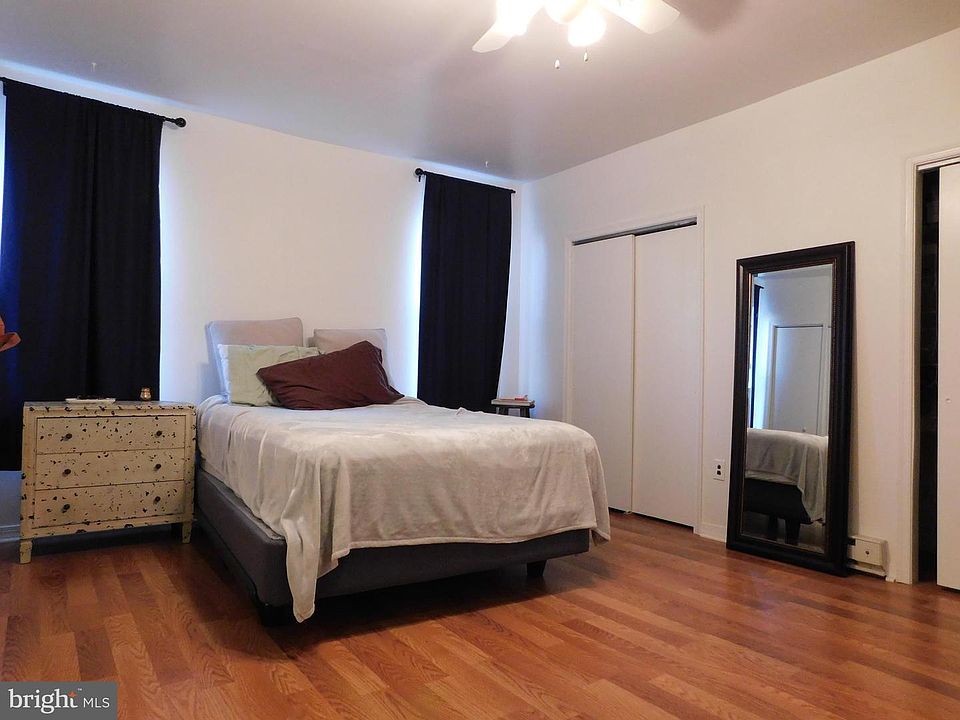 1st image of 514 W Girard Ave
