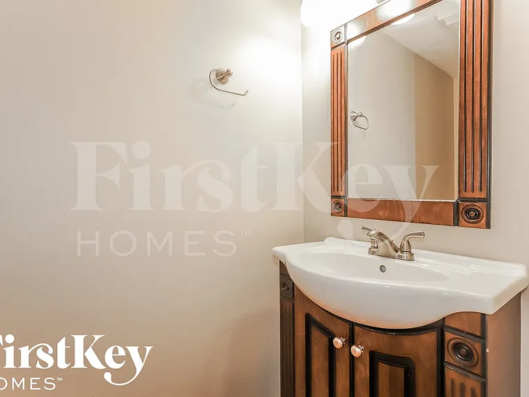 298 N Crooked Lake Ln — Photo 11