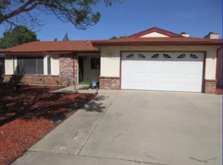 4334 N State St, Fresno, CA 93722