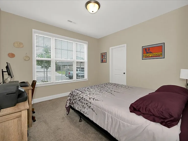 2058 Austin Dr N #E — Photo 15