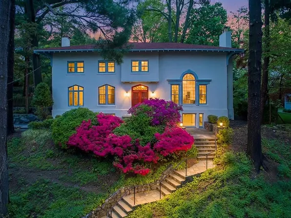 30 Southlawn Avenue, Dobbs Ferry, NY 10522