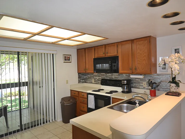 336 Woodlake Wynde — Photo 39