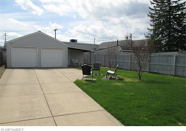 2nd image of 332 Marion Dr