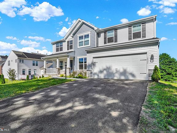 3rd image of 16554 Kennedy Dr