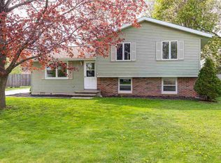 2533 Barbara Ave, Appleton, WI 54915