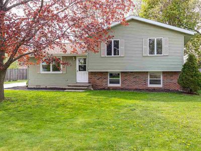 2533 Barbara Ave, Appleton, WI, 54915