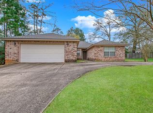 310 Augusta Dr, Huntsville, TX 77340