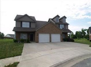 873 Melanie Ln, Richmond, KY 40475