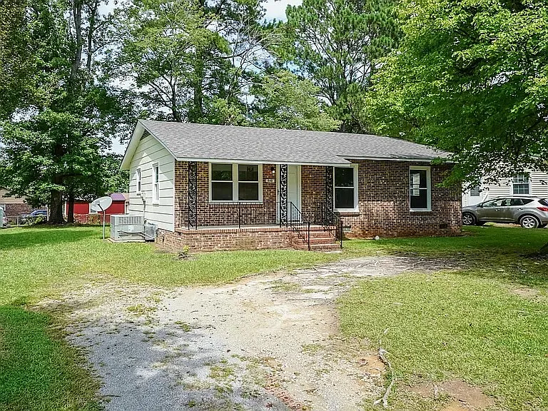 540 Lincoln Dr — Photo 4