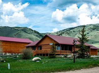121 E North Fork Rd, Centennial, WY 82055