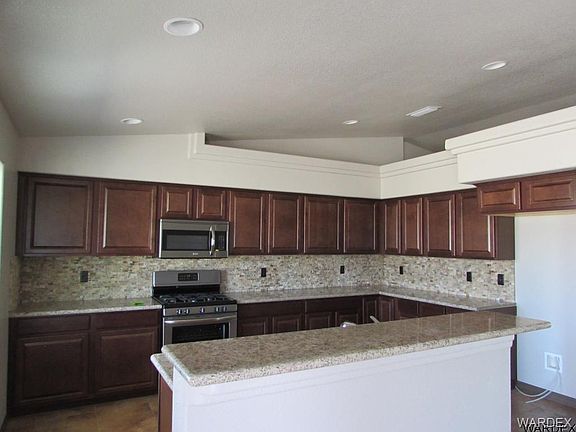 5th image of 6120 S Bella Vista Dr