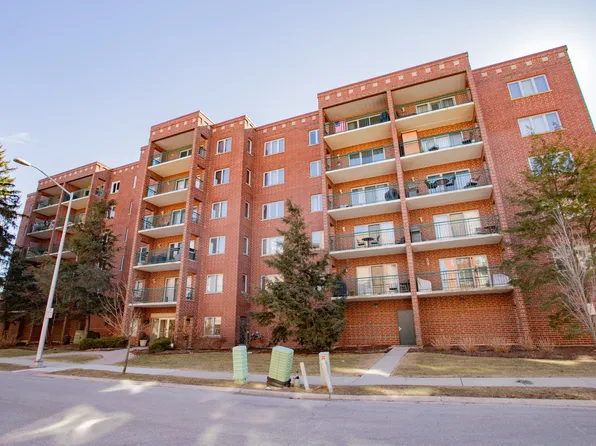 1685 Mill St APT 409, Des Plaines, IL 60016
