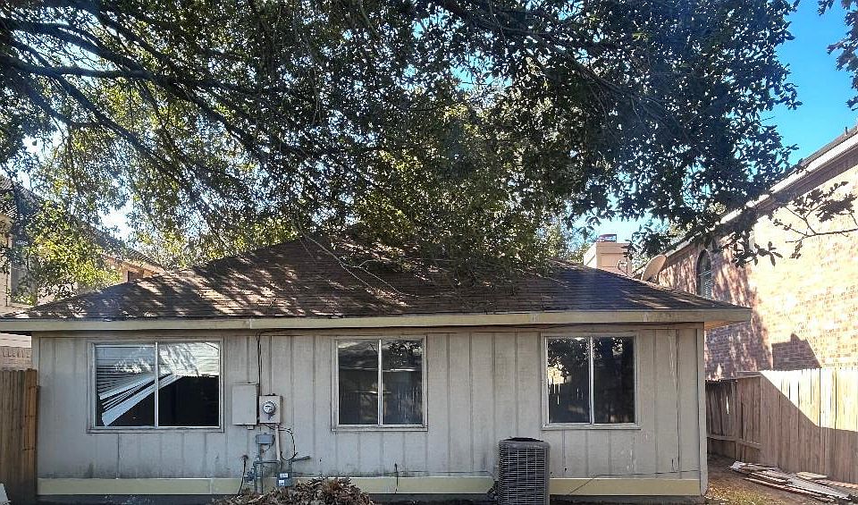 2nd image of 8419 Green Cedar Dr