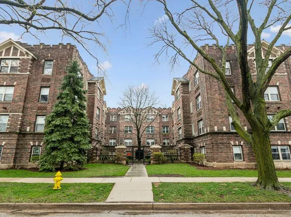 30 6th Ave, La Grange, IL 60525