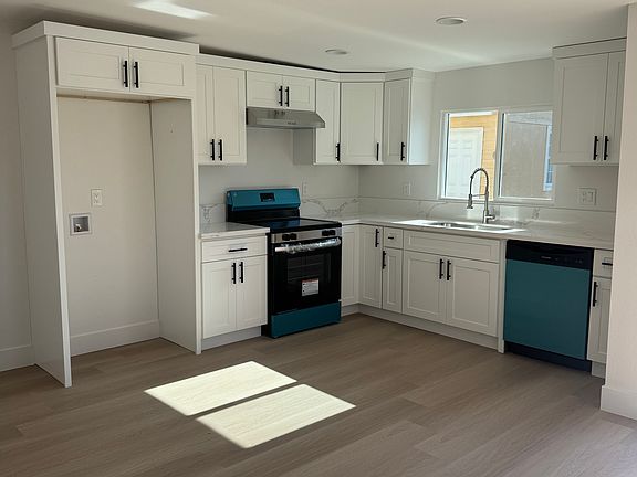 2nd image of 5313 Silver Dr #C