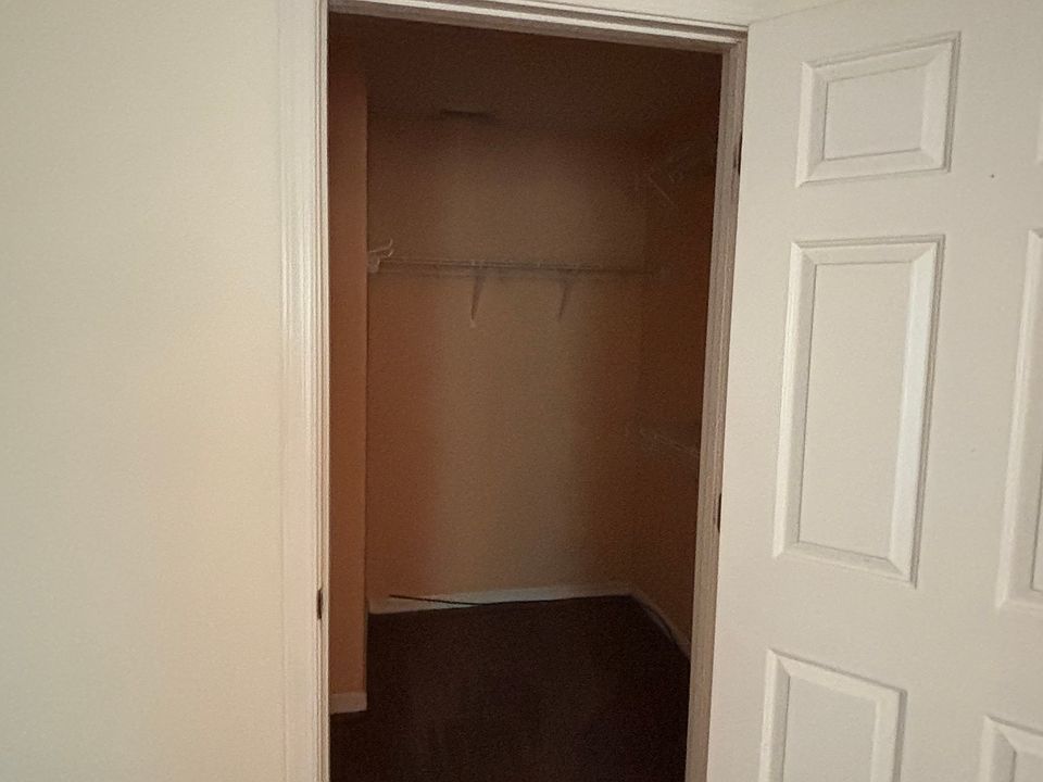 1st image of 7718 Porter House Dr