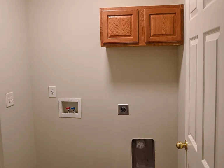 412 Bellegrove Dr — Photo 12