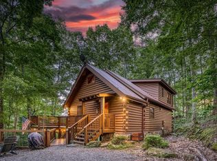 1113 Cherry Lake Dr, Blue Ridge, GA 30513