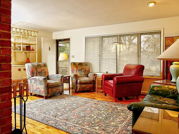 5th image of 6066 Joseph Dr