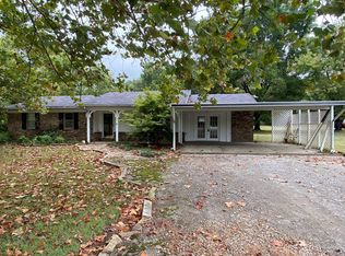 4268 W State Highway 22, Paris, AR 72855