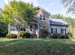 7868 Springdale Meadow Dr, Stokesdale, NC 27357