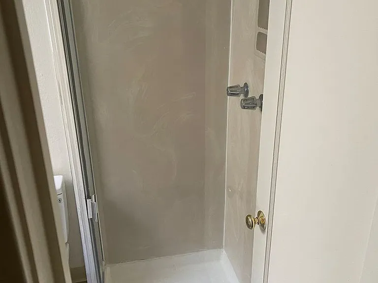 1716 University Ave #9 — Photo 6