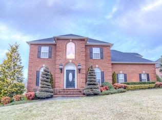 3014 Spyglass Dr, Maryville, TN 37801