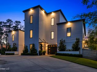 9591 S Bayou Bnd, Gulfport, MS 39503