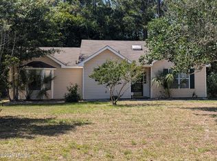 27 Irongate Dr, Beaufort, SC 29906