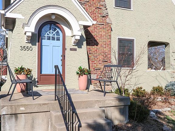 3rd image of 3550 Erie Ave