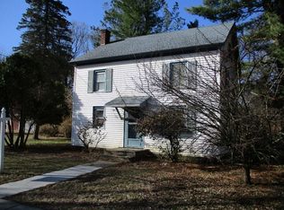 20 William St, Kinderhook, NY 12106