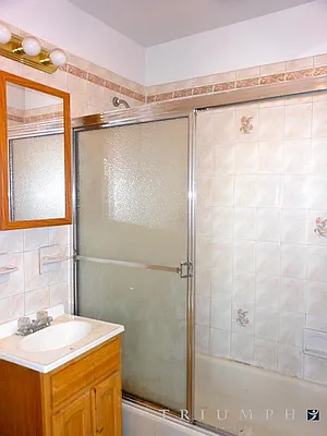 Rented by Triumph Property Group | media 37