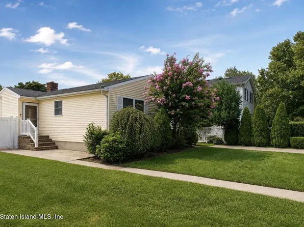 319 Isabella Ave, Staten Island, NY 10306